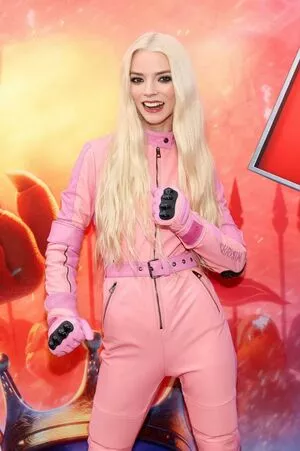 Anya Taylor-Joy OnlyFans Leaked Free Thumbnail Picture - #uEN6X4Rnl0