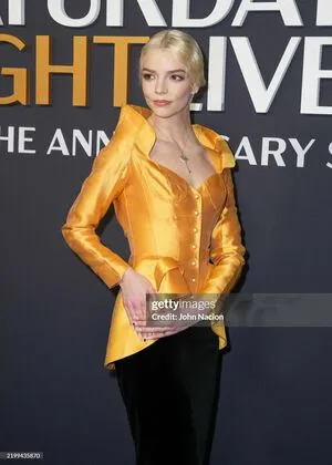 Anya Taylor-Joy OnlyFans Leaked Free Thumbnail Picture - #vg24er2eHX