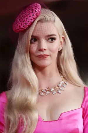 Anya Taylor-Joy OnlyFans Leaked Free Thumbnail Picture - #zt6x2S5Dv1