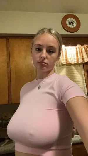 Anya Truax OnlyFans Leaked Free Thumbnail Picture - #e8wDamIMmy