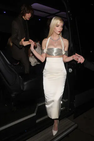 Anyataylor OnlyFans Leaked Free Thumbnail Picture - #W9vrJtBqWg