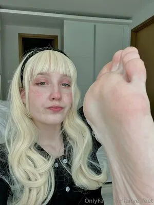 Anye Feet OnlyFans Leaked Free Thumbnail Picture - #OZRGz18Zgh