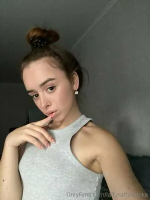 Anylaffytaffywonka OnlyFans Leaked Free Thumbnail Picture - #SmU2B7igGA