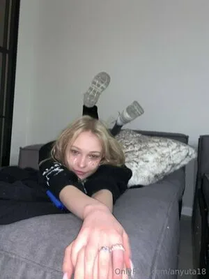 Anyuta18 OnlyFans Leaked Free Thumbnail Picture - #d7tB6nI1Ek