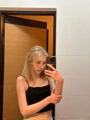 Anyuta18 OnlyFans Leaked Free Thumbnail Picture - #fvpEBBN2Ro