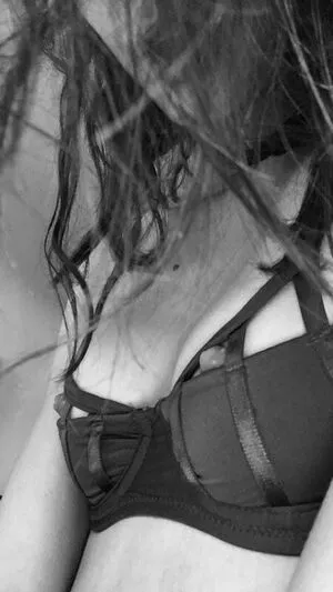 Aoife Louise Rosso Kirk OnlyFans Leaked Free Thumbnail Picture - #av2CbVMpHO