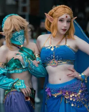 Aphoraa OnlyFans Leaked Free Thumbnail Picture - #f0cRNCicbH