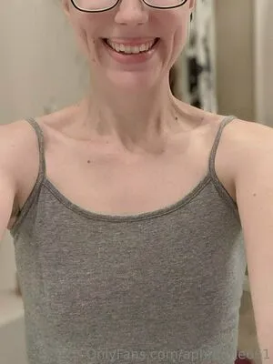 Aphrodite661 OnlyFans Leaked Free Thumbnail Picture - #Txomlt437f