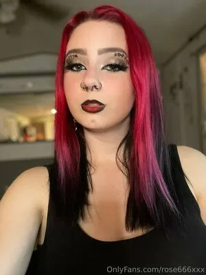Aphroditerose420 OnlyFans Leaked Free Thumbnail Picture - #VWv1F5NREG