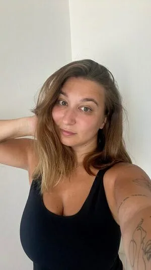 Apoline Perret OnlyFans Leaked Free Thumbnail Picture - #VWHBdnDCZL