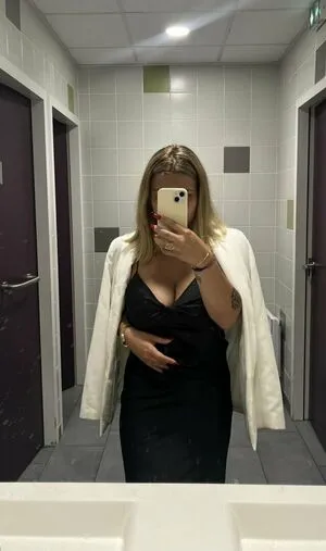 Apoline Perret OnlyFans Leaked Free Thumbnail Picture - #XgcS5p6yFS