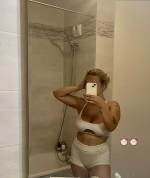 Apoline Perret OnlyFans Leaked Free Thumbnail Picture - #urNbdsQmHY