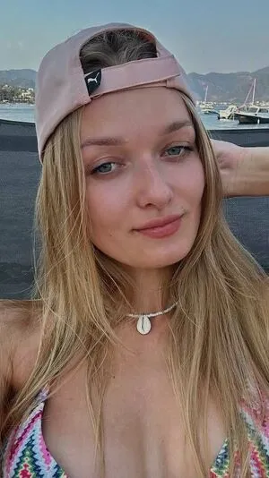 Apollinariyaa OnlyFans Leaked Free Thumbnail Picture - #aIzWpWbHgr