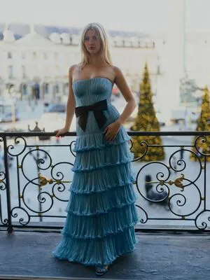 Apple Martin OnlyFans Leaked Free Thumbnail Picture - #1lQl6bVrDi