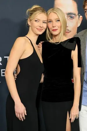 Apple Martin OnlyFans Leaked Free Thumbnail Picture - #EJbLdGOT2q