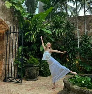 Apple Martin OnlyFans Leaked Free Thumbnail Picture - #MP4fj2FWJZ