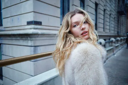 Apple Martin OnlyFans Leaked Free Thumbnail Picture - #mGJ6piFQPL