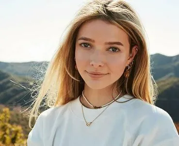 Apple Martin OnlyFans Leaked Free Thumbnail Picture - #qKNDC8j6Cc