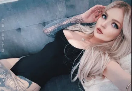 Applewhite OnlyFans Leaked Free Thumbnail Picture - #nbMNzSLOug
