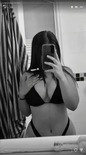 Appoline OnlyFans Leaked Free Thumbnail Picture - #AWT040e76x