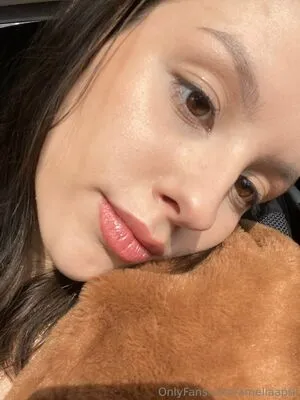April Amelia OnlyFans Leaked Free Thumbnail Picture - #g2ZGFGrgyf
