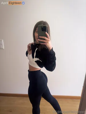April Eighteen OnlyFans Leaked Free Thumbnail Picture - #21rorwLk60