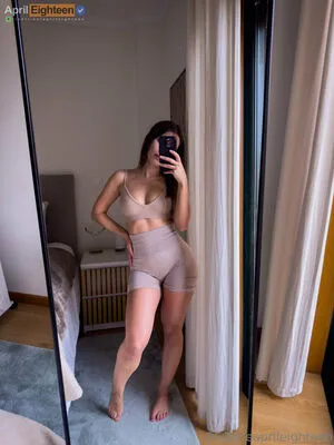 April Eighteen OnlyFans Leaked Free Thumbnail Picture - #Ses1JwEhaq