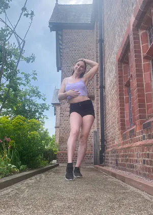 April Jones OnlyFans Leaked Free Thumbnail Picture - #fjmnAMbsQS