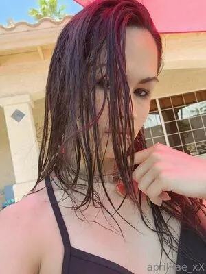 April-Rae OnlyFans Leaked Free Thumbnail Picture - #3QeT2oM74s