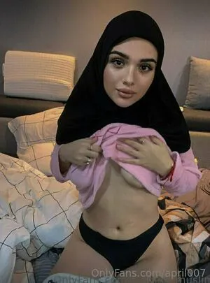 April007 OnlyFans Leaked Free Thumbnail Picture - #2aZ4kUZ4hR