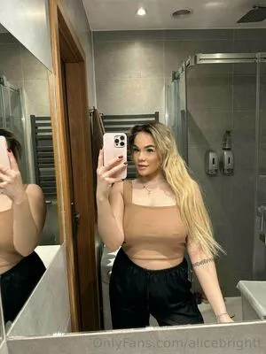 April007free OnlyFans Leaked Free Thumbnail Picture - #OYldOmu6cg