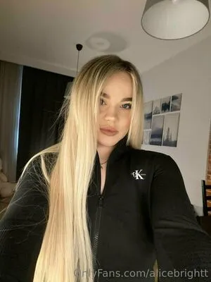April007free OnlyFans Leaked Free Thumbnail Picture - #WrSngo1P67