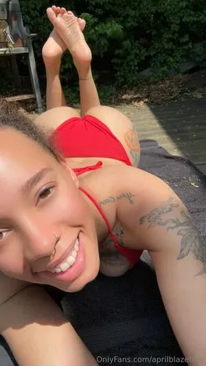 Aprilblazefree OnlyFans Leaked Free Thumbnail Picture - #R5y5Vg8mZt
