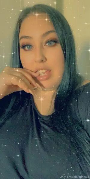 Aprilfoxx OnlyFans Leaked Free Thumbnail Picture - #4MdNqK1mGY