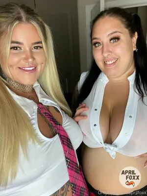 Aprilfoxx OnlyFans Leaked Free Thumbnail Picture - #8mAunH9jon