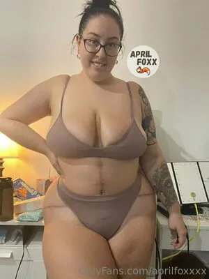 Aprilfoxxxx OnlyFans Leaked Free Thumbnail Picture - #ogyVOWmymh