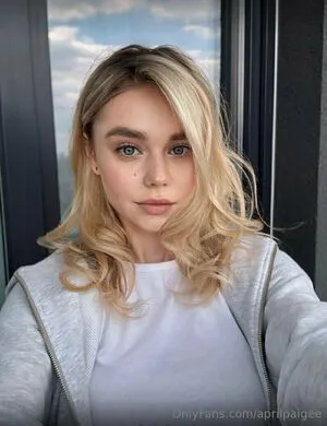 Aprilpaigee OnlyFans Leaked Free Thumbnail Picture - #6jjaYoZ7Y4