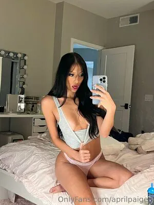 Aprilpaigee OnlyFans Leaked Free Thumbnail Picture - #P0uaHVFjnl