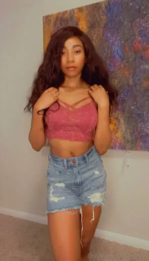 Aprilrae OnlyFans Leaked Free Thumbnail Picture - #lewGgABx4g