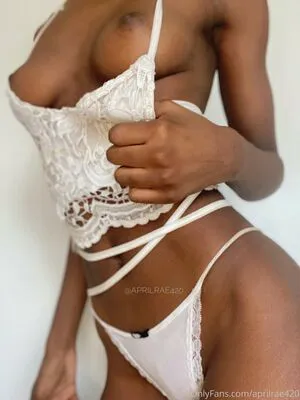 Aprilrae420 OnlyFans Leaked Free Thumbnail Picture - #GU8GQJXJso