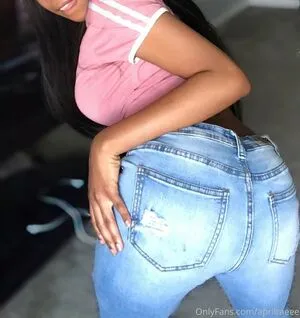 Aprilraeee OnlyFans Leaked Free Thumbnail Picture - #0SunKWDb7a