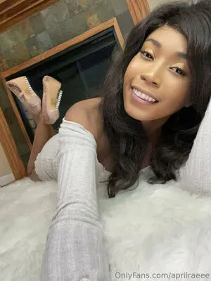 Aprilraeee OnlyFans Leaked Free Thumbnail Picture - #8FG1RcasLu