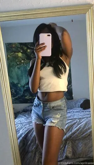 Aprilraeee OnlyFans Leaked Free Thumbnail Picture - #OTrKac1Opp