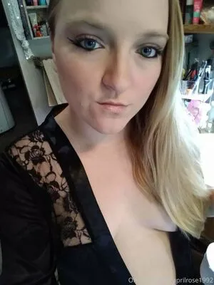 Aprilrose1992 OnlyFans Leaked Free Thumbnail Picture - #pJ2b8ggDza
