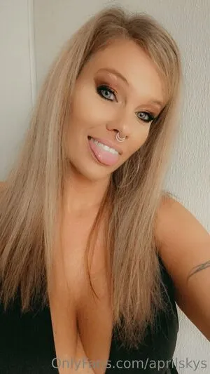 Aprilskys OnlyFans Leaked Free Thumbnail Picture - #xaS33TkH7r