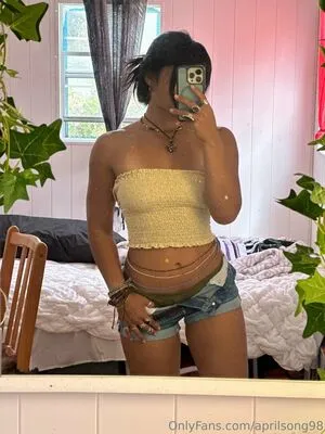 Aprilsong98 OnlyFans Leaked Free Thumbnail Picture - #c2BWkvKBC3