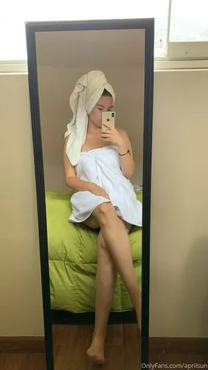 Aprilsun OnlyFans Leaked Free Thumbnail Picture - #BpXLWoLoSD