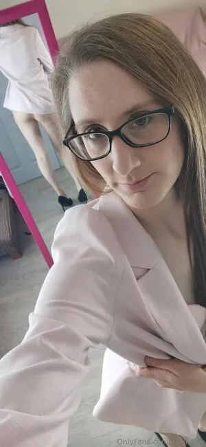 Aprilvaye OnlyFans Leaked Free Thumbnail Picture - #8nBBl8w981