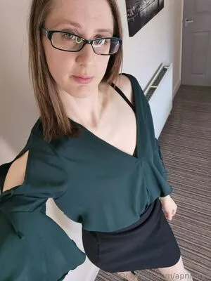 Aprilvaye OnlyFans Leaked Free Thumbnail Picture - #V1MxYtFJNo