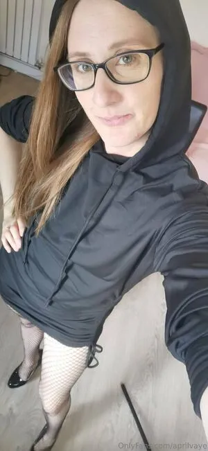 Aprilvaye OnlyFans Leaked Free Thumbnail Picture - #xvlrqxxVYE